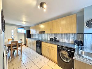 Photo 11- click for photo gallery